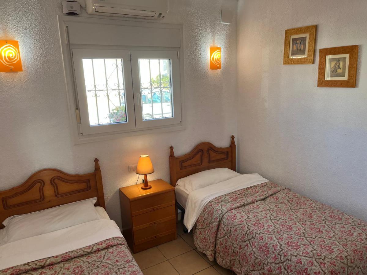 Delightful Burriana House With Magnificent Beach & Sea Views. เนร์คา ภายนอก รูปภาพ